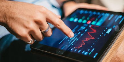 Why Identical Forex Strategies Produce Different Results